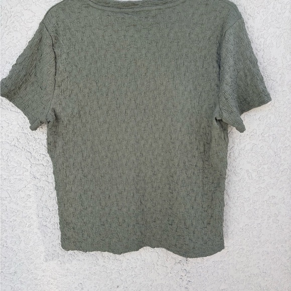 Olive‎ Textured Women's Top - Picture 5 of 5